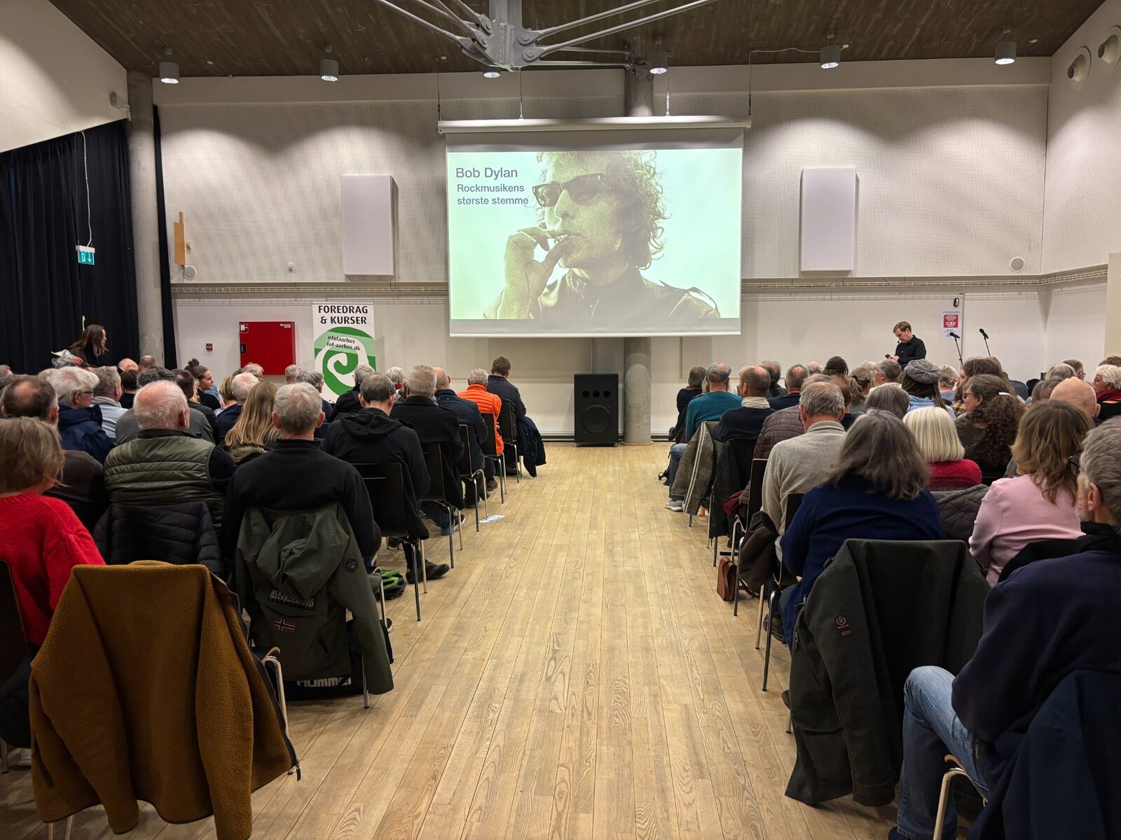 Musikforedrag om Bob Dylan — fuldt hus